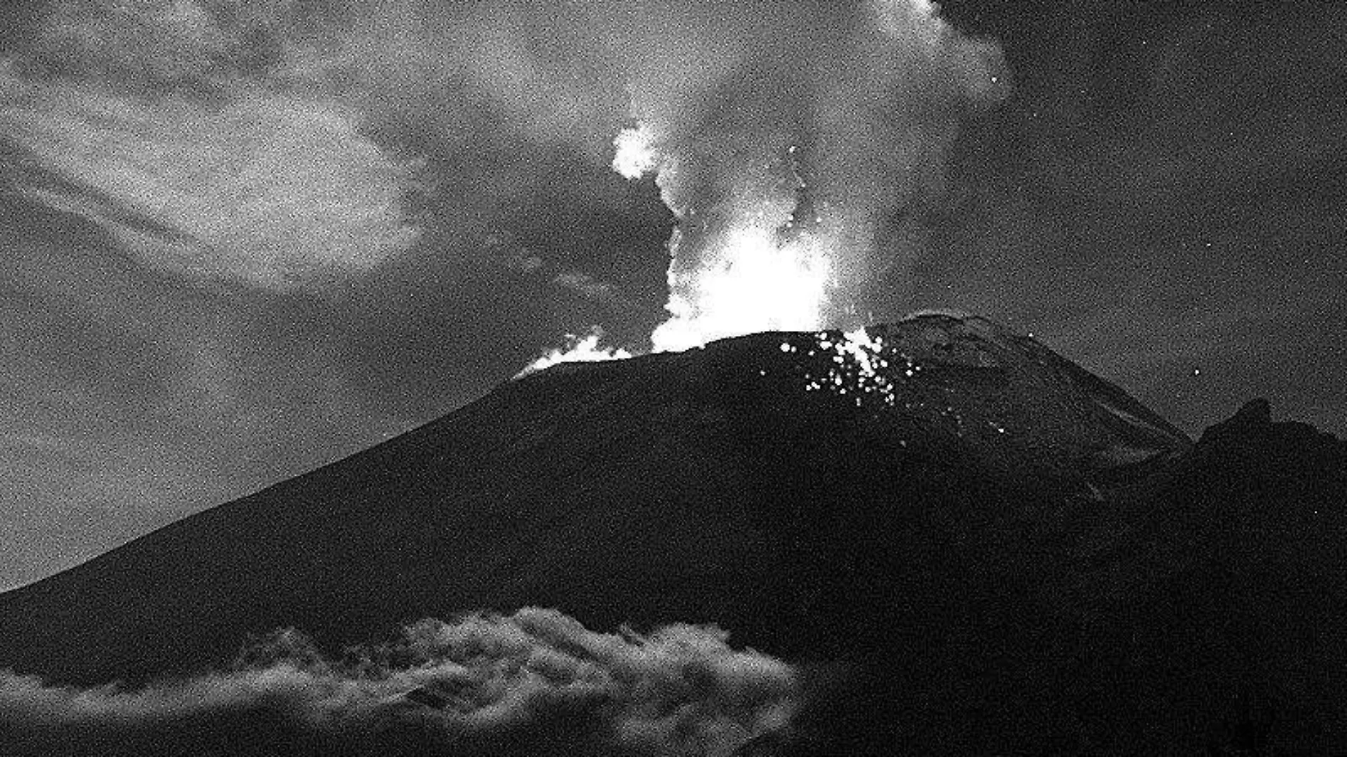 El volcán Popocatépetl registra tremor de alta amplitud 